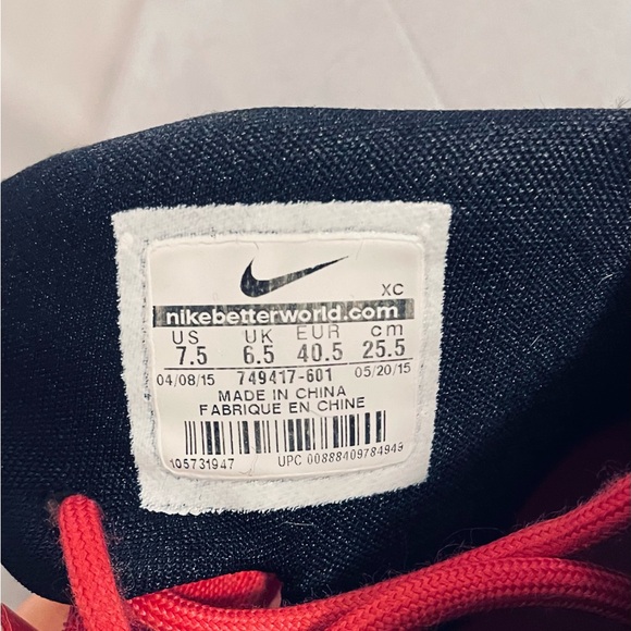 Nike LeBron Zoom Soldier 9 Think Pink Basketball Sneakers - Picture 10 of 10